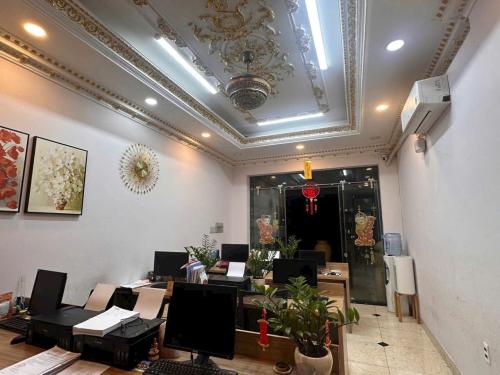 Hẻm xe tải Hương Lộ 2 - Thiết kế hiện đại 60m², 5 tầng, 7.5 tỷ, sở hữu ngay!